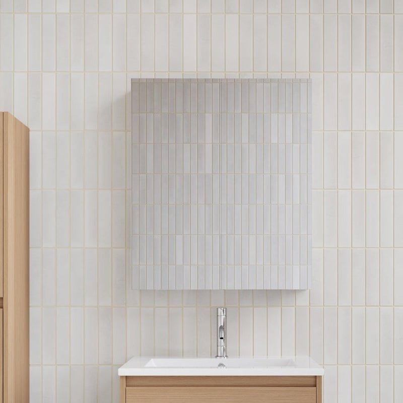 Armoire de toilette bloc-miroir FORTINA largeur 60 cm chêne clair