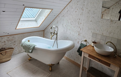 Comment repeindre une baignoire en acrylique ?